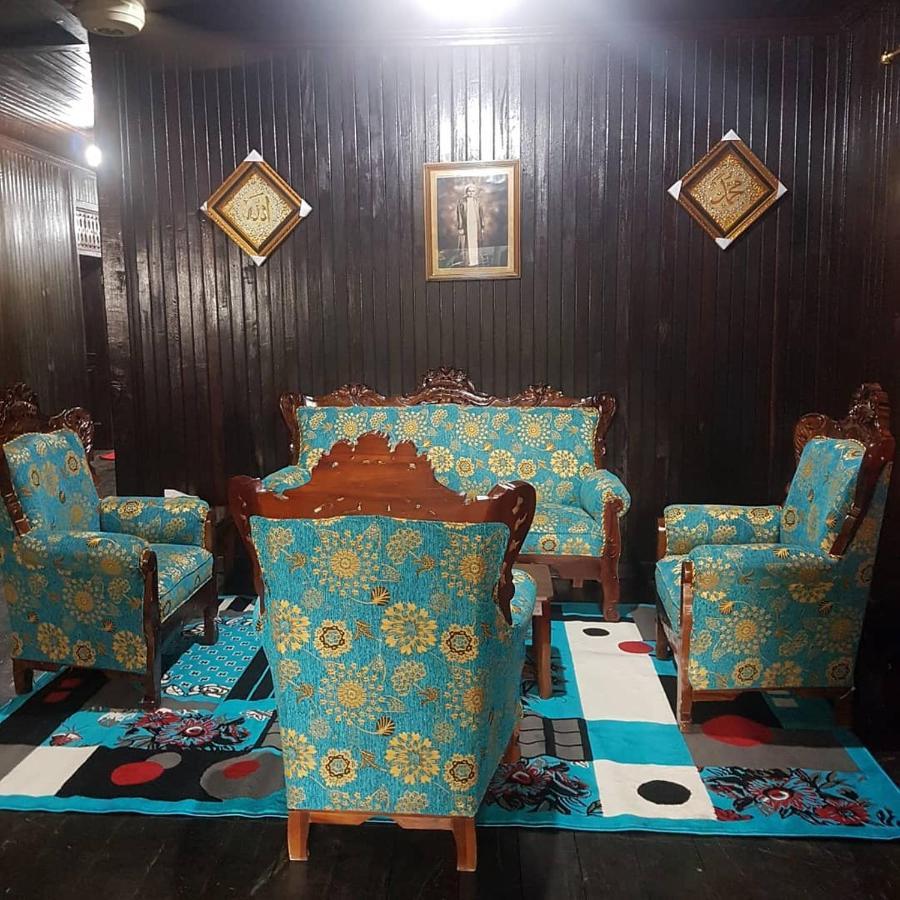 Mimi Guest House Syariah Pangkalan bun Bagian luar foto