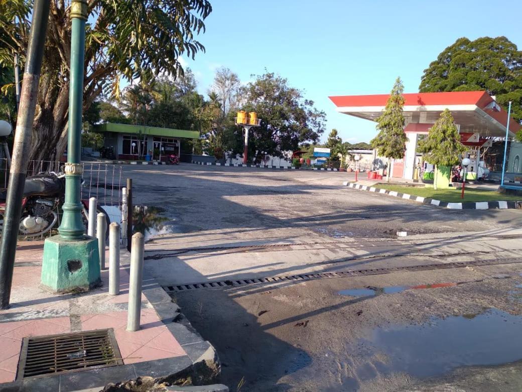 Mimi Guest House Syariah Pangkalan bun Bagian luar foto